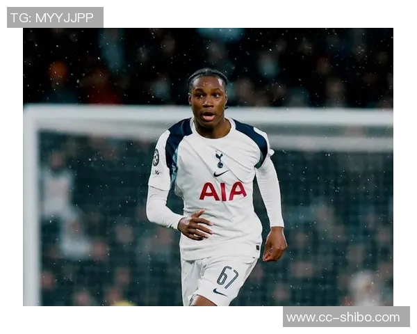 热刺青训新星拜菲尔德正式签约职业生涯首份合同展望未来